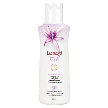 Lactacyd Soft and Silky Moisturizing Daily Feminine Wash 150ml Lactacyd Au supplements