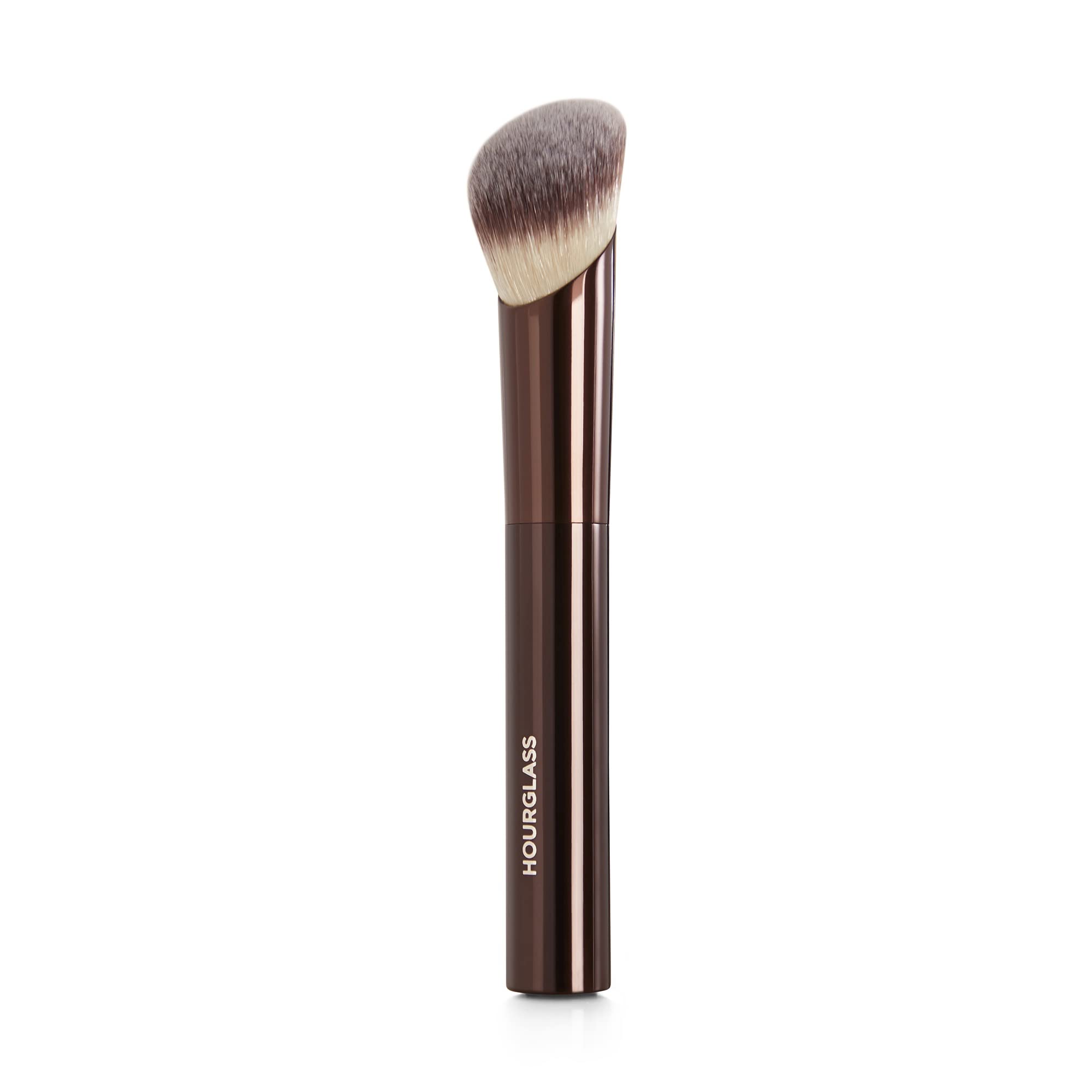 Hourglass Ambient Soft Glow Foundation Brush HOURGLASS Au supplements