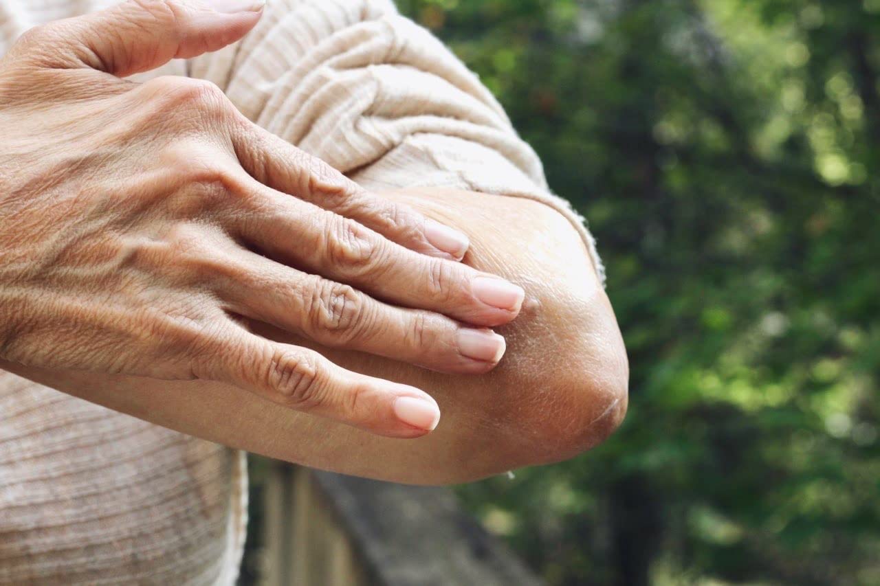 Wyndmere Aches & Pains Cream - Handcrafted with All Natural Ingredients and 100% Pure Essenial Oils - Paraben Free -1oz Wyndmere Au supplements