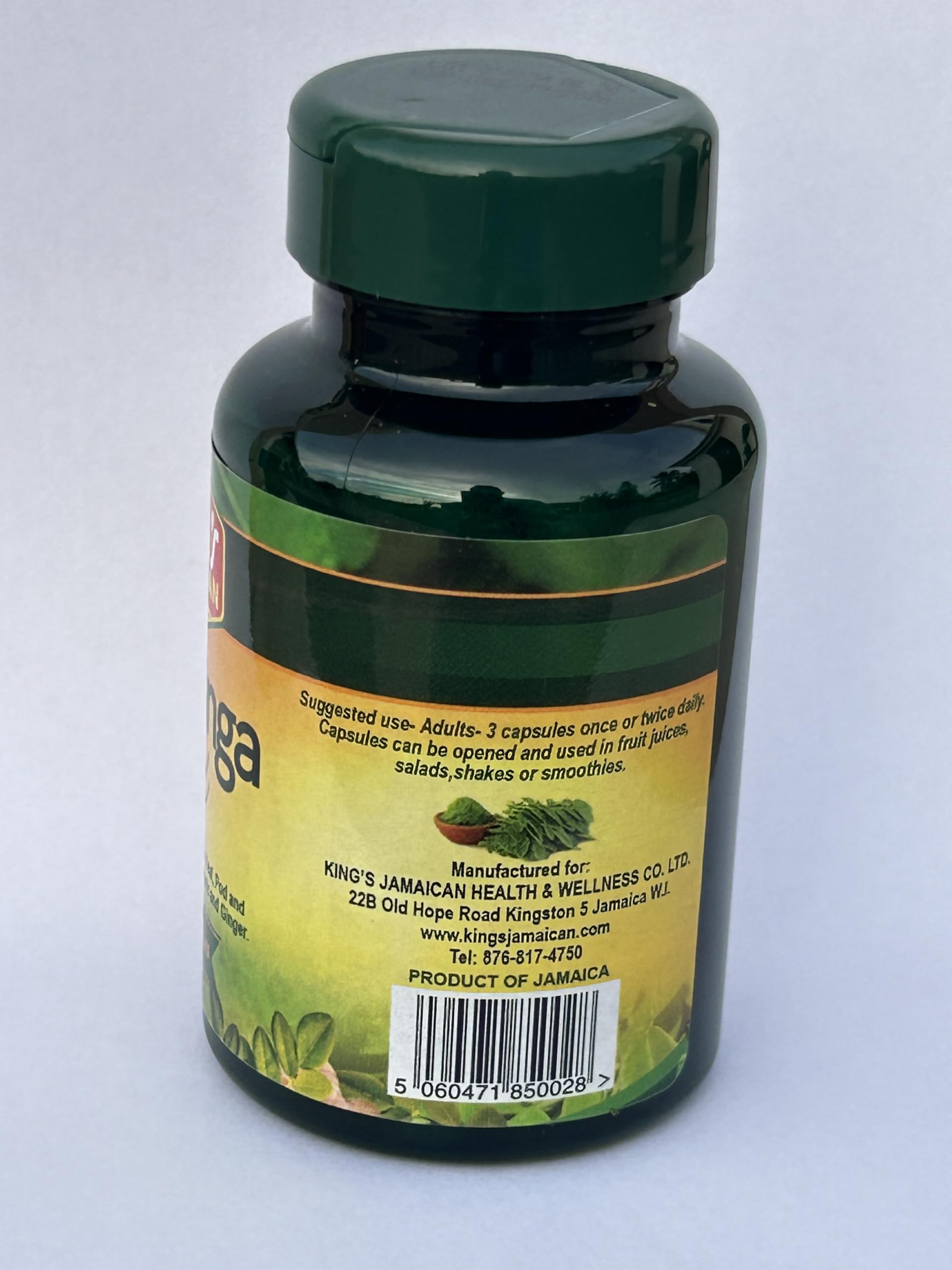 Jamaican Moringa Capsules – 100% Natural Ingredients – Made from Dried Moringa Leaves, Pods & Seeds – 90 Capsules, 500mg – with Turmeric & Ginger – Herbal Supplement, Nutrient-Rich – Easy to Swallow King's Jamaican Au supplements