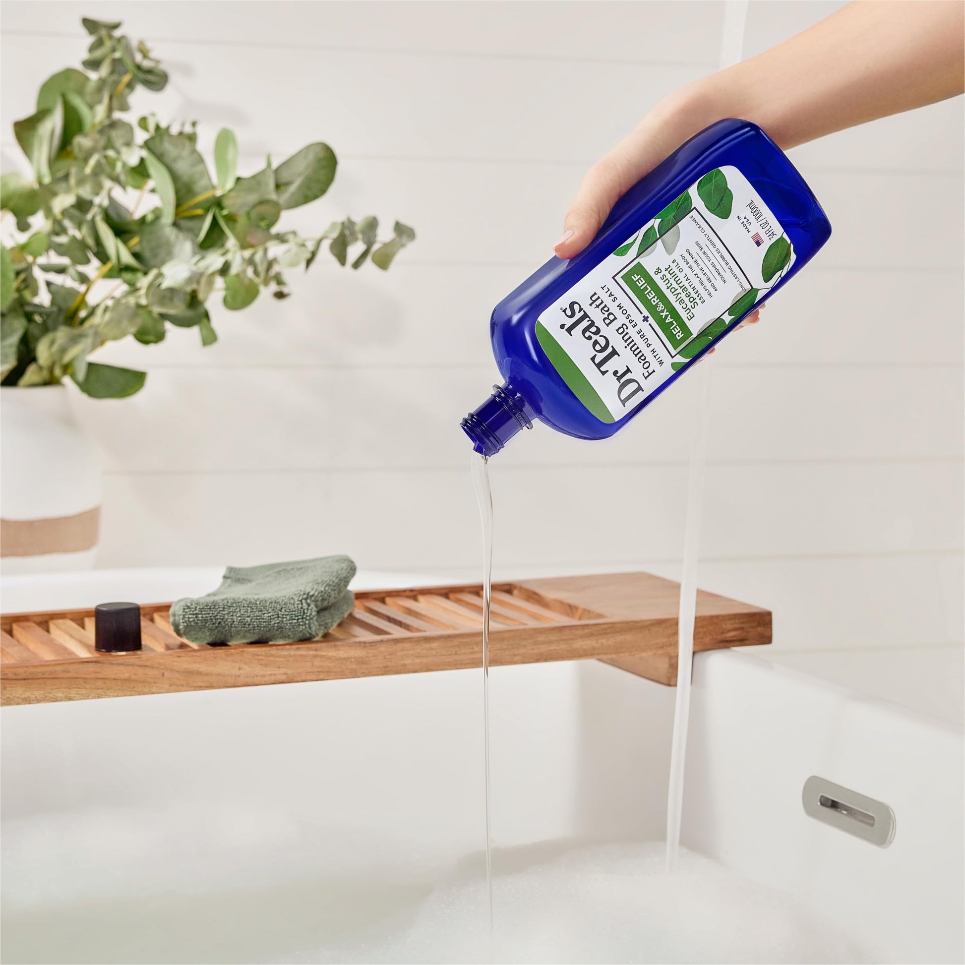 Dr Teal's Foaming Bath with Pure Epsom Salt, Relax & Relief with Eucalyptus & Spearmint Dr Teal's Au supplements