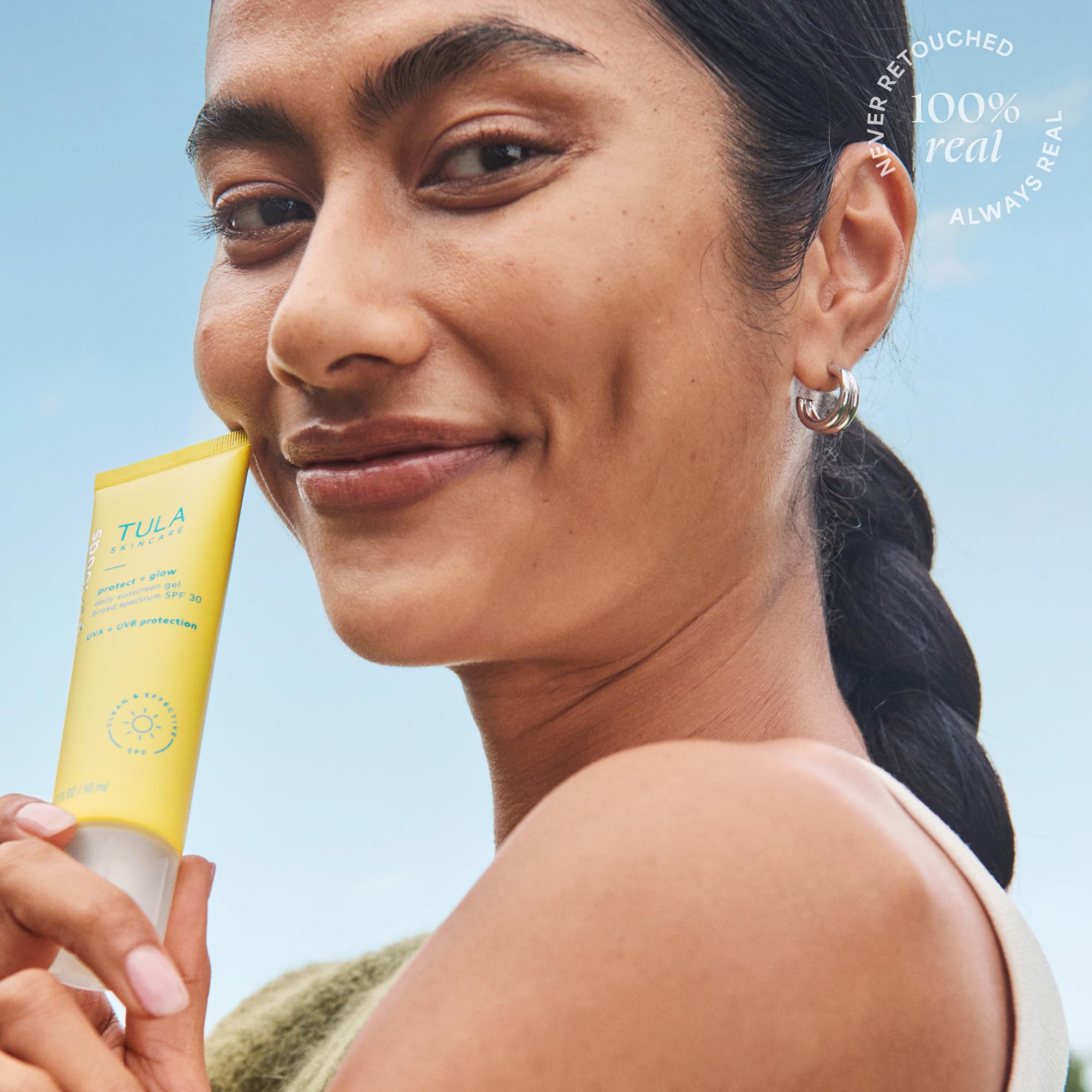 TULA Skin Care Protect + Glow Daily Sunscreen - Gel, Broad Spectrum SPF 30, Skincare-First, Non-Greasy, Non-Comedogenic and Reef-Safe with Pollution and Blue Light Protection, Regular, 1.7 fl oz. TULA Au supplements
