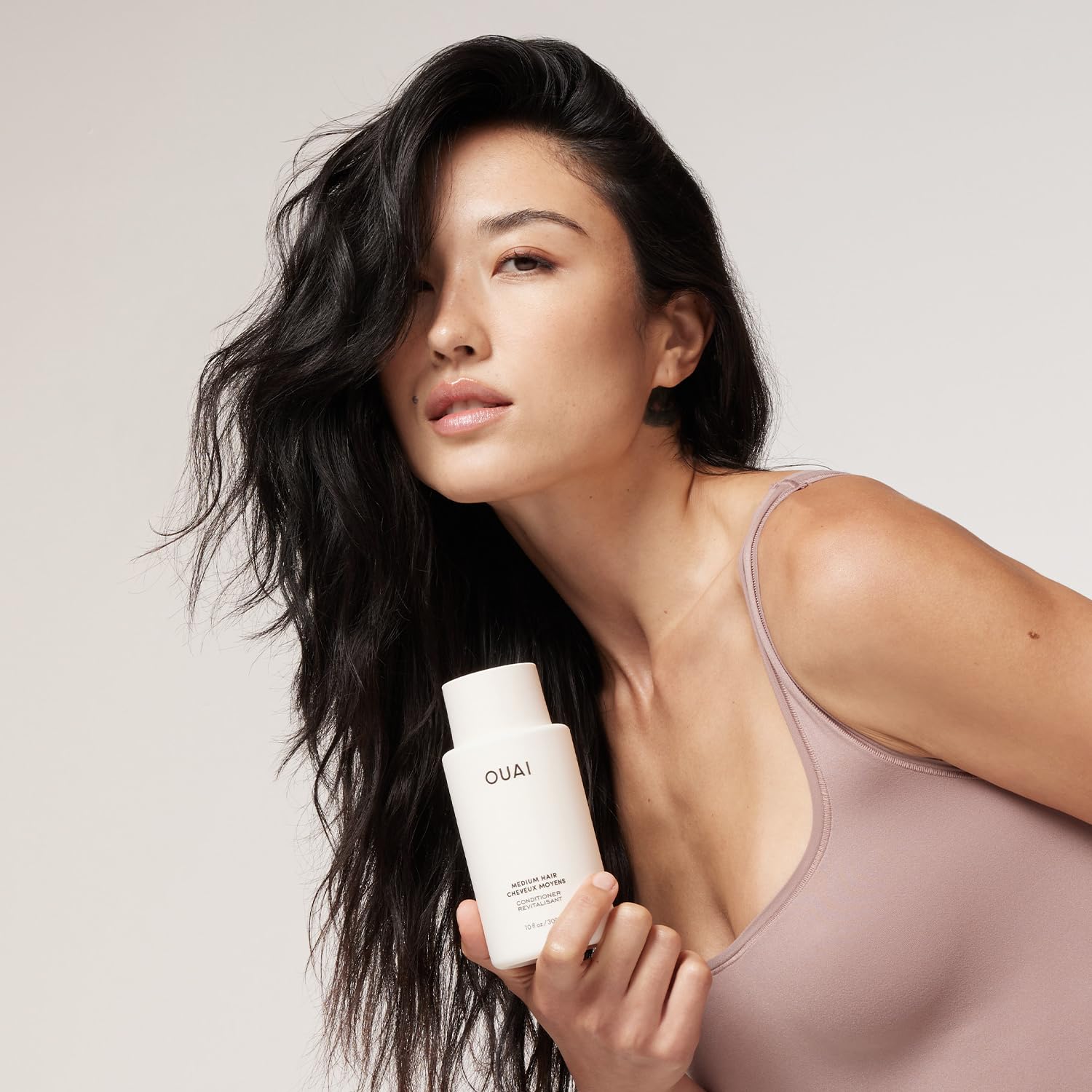 OUAI Medium Conditioner Refill - Hydrating Hair Conditioner with Coconut Oil, Babassu Oil, and Keratin - Strengthens, Repairs and Adds Shine - Paraben and Phthalate Free Hair Care Products (32 Oz) OUAI Au supplements