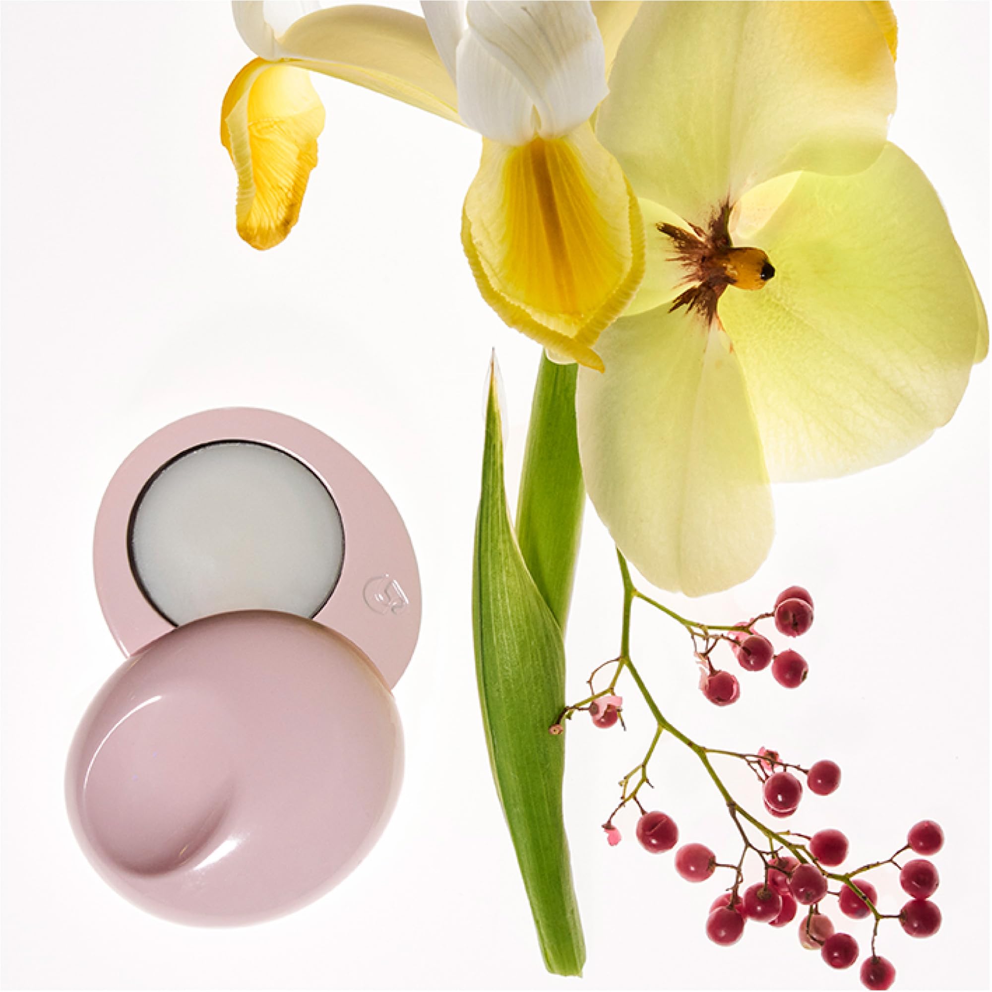 Glossier You Solid Perfume - Unisex Fragrance for Women & Men in Refillable Compact, Alcohol-Free Balm Melts Into Skin - Buildable Warm & Spicy Scent Pink Pepper, Iris, Ambrox - Travel-Friendly, 3g Glossier Au supplements