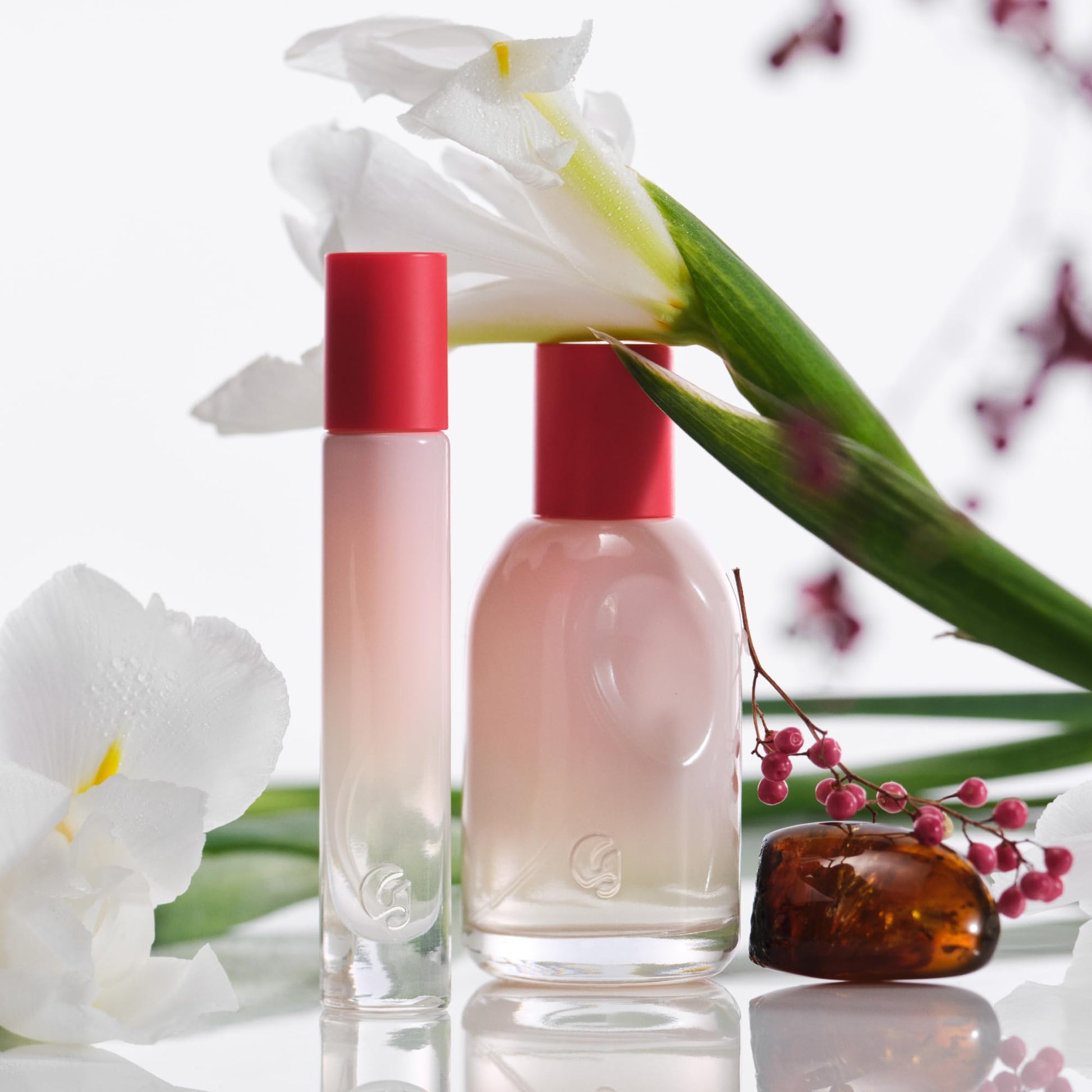 Glossier You Eau de Parfum - Unisex Fragrance for Men & Women, Skin-Scent Enhancer Smells Different on Everyone - Musky, Warm & Spicy Perfume with Pink Pepper, Iris & Ambrox Base Notes, 50ml Glossier Au supplements
