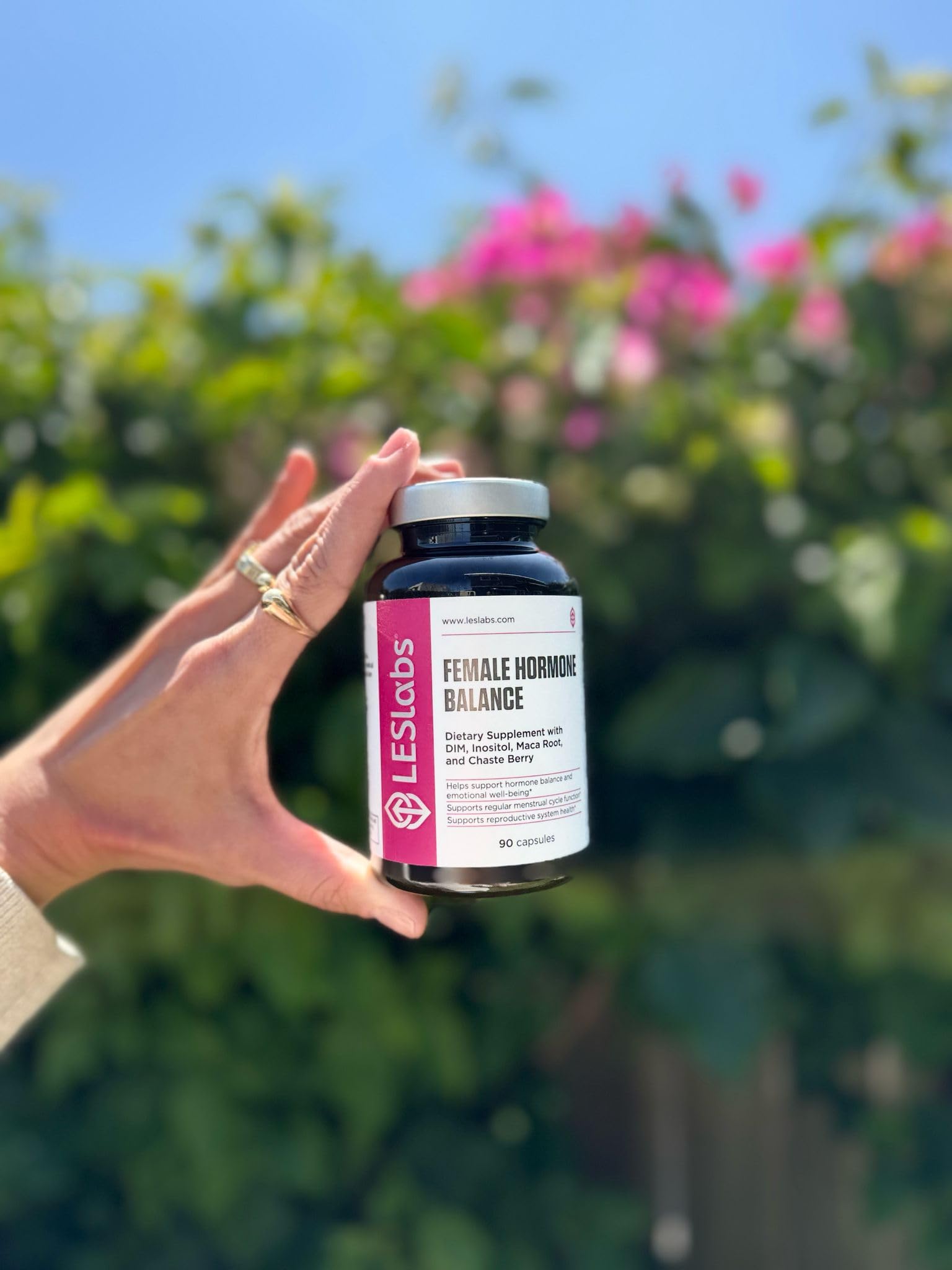 LES Labs Female Hormone Balance Supplement – Hormone Support for Women with Inositol, DIM, Vitex, Chaste Tree, Vitamin B6 & Folate – Menstrual Cycle & Fertility Support – 90 Capsules – Non-GMO LES Labs Au supplements