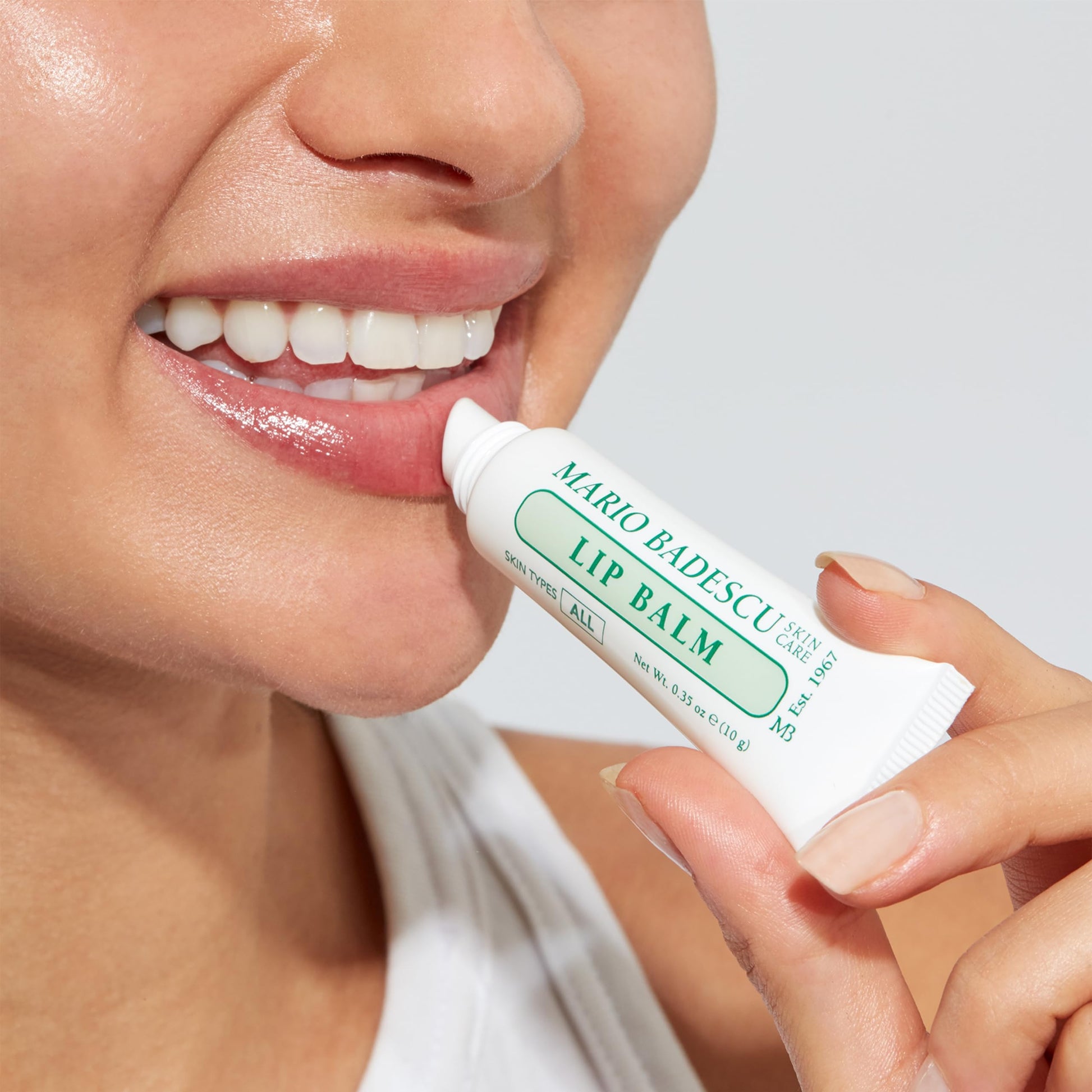 Mario Badescu Moisturizing Original Lip Balm for Dry Cracked Lips, Infused with Coconut Oil and Shea Butter, Ultra-Nourishing Lip Care Moisturizer for Soft, Smooth and Supple Lips, 0.35 Oz Mario Badescu Au supplements